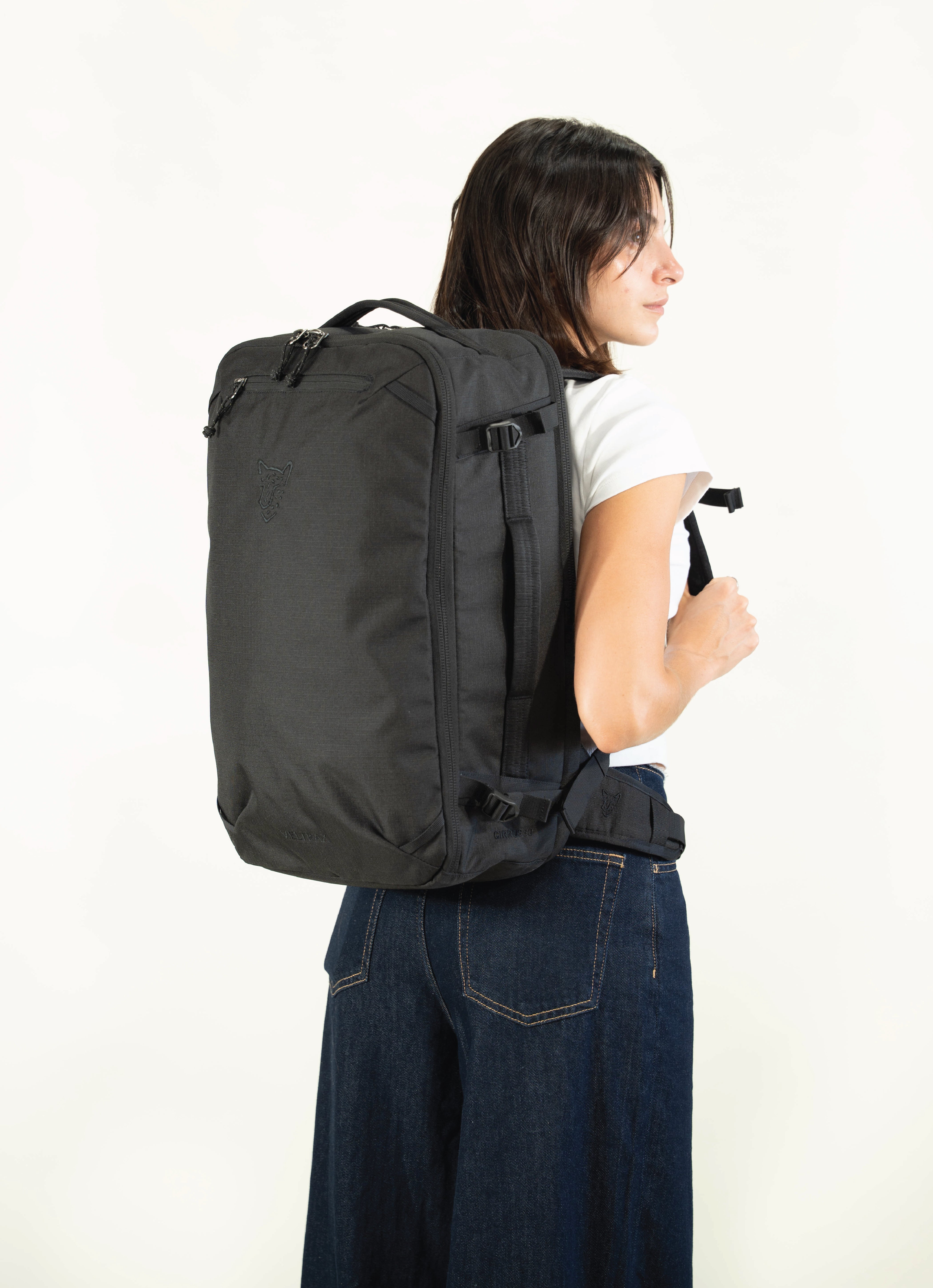 Cirrus 30 Travel Backpack - Black Storm