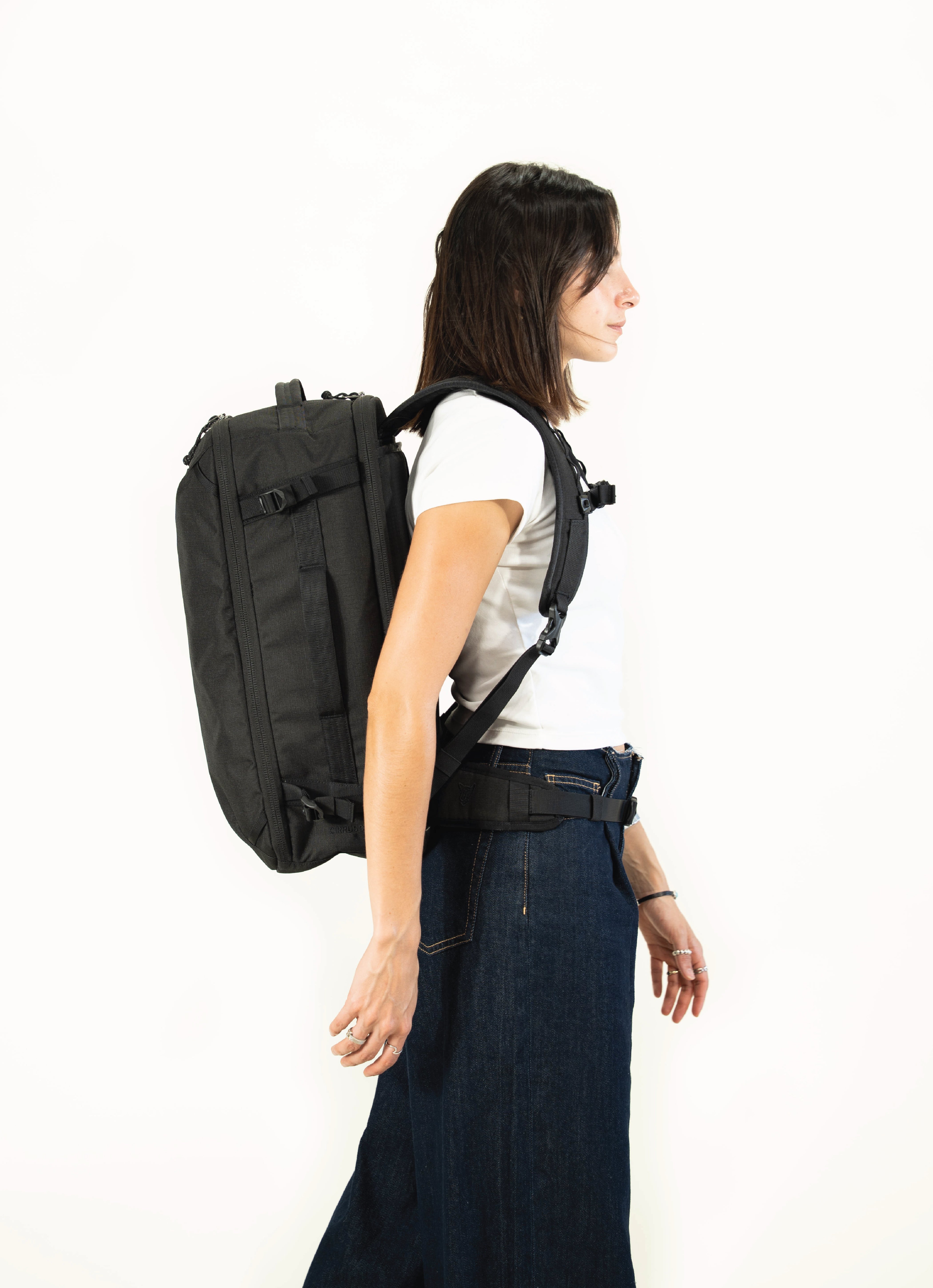 Cirrus 30 Travel Backpack - Black Storm