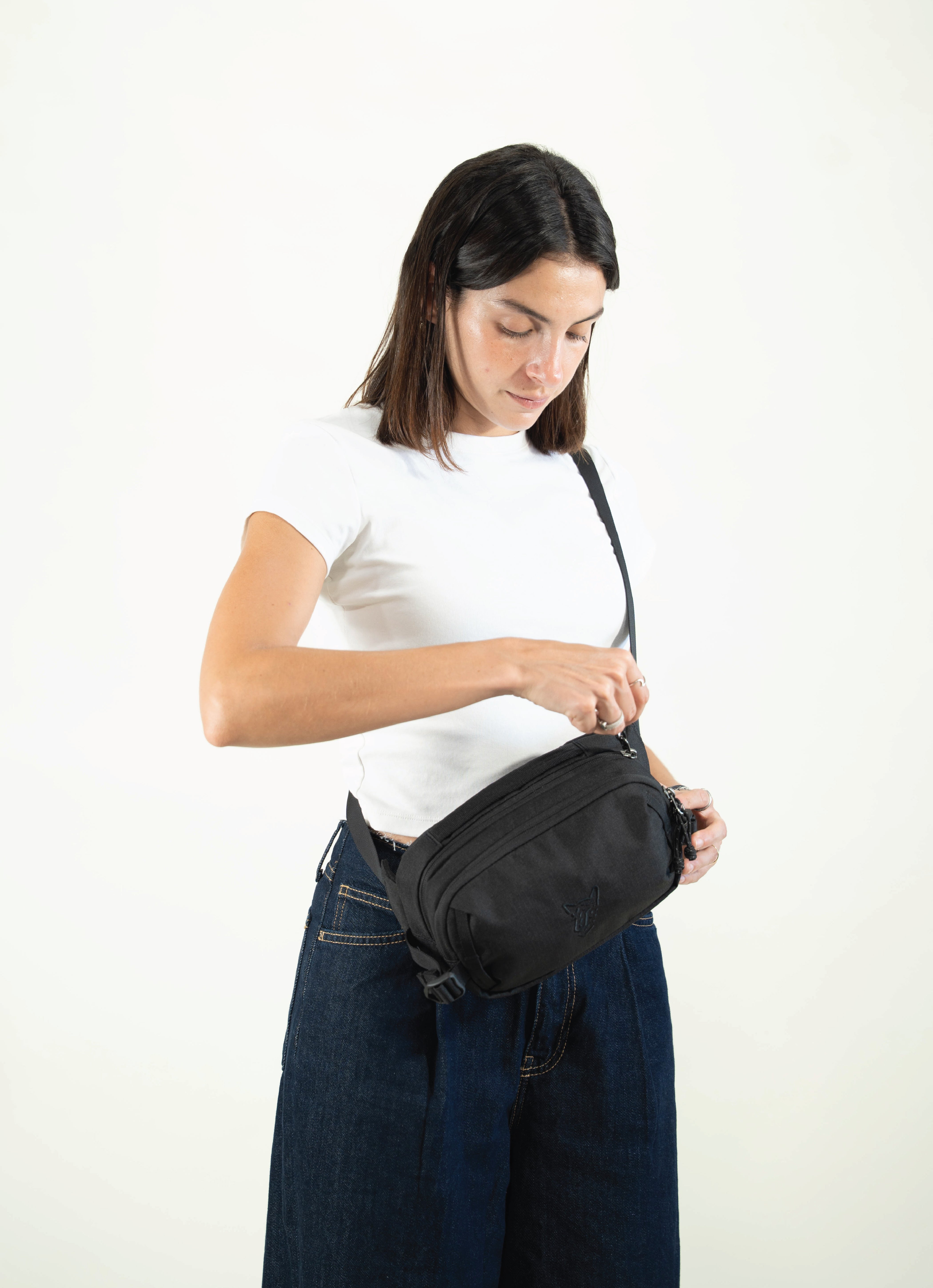Wisp 1.5 Sling Bag - Black Storm