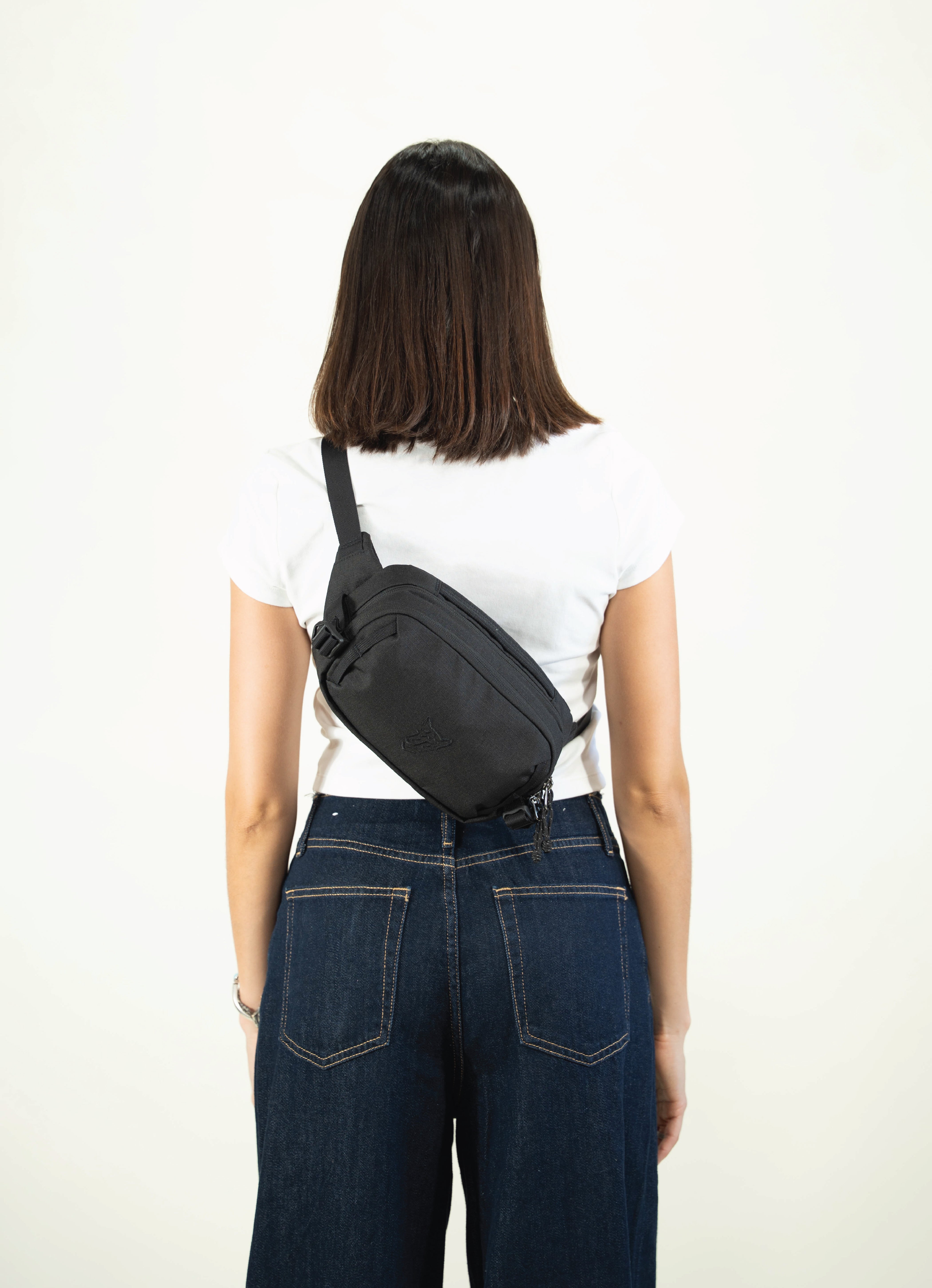Wisp 1.5 Sling Bag - Black Storm